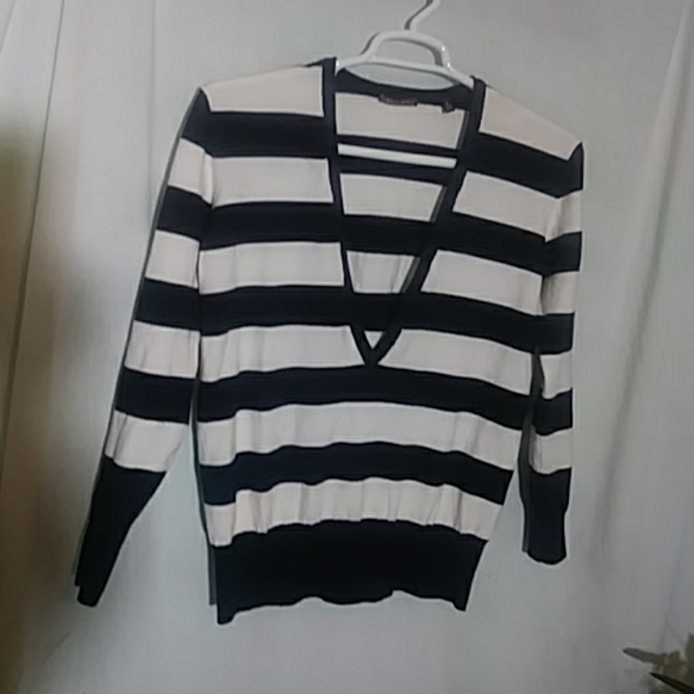 Women Long Sleeves Sweater Size S